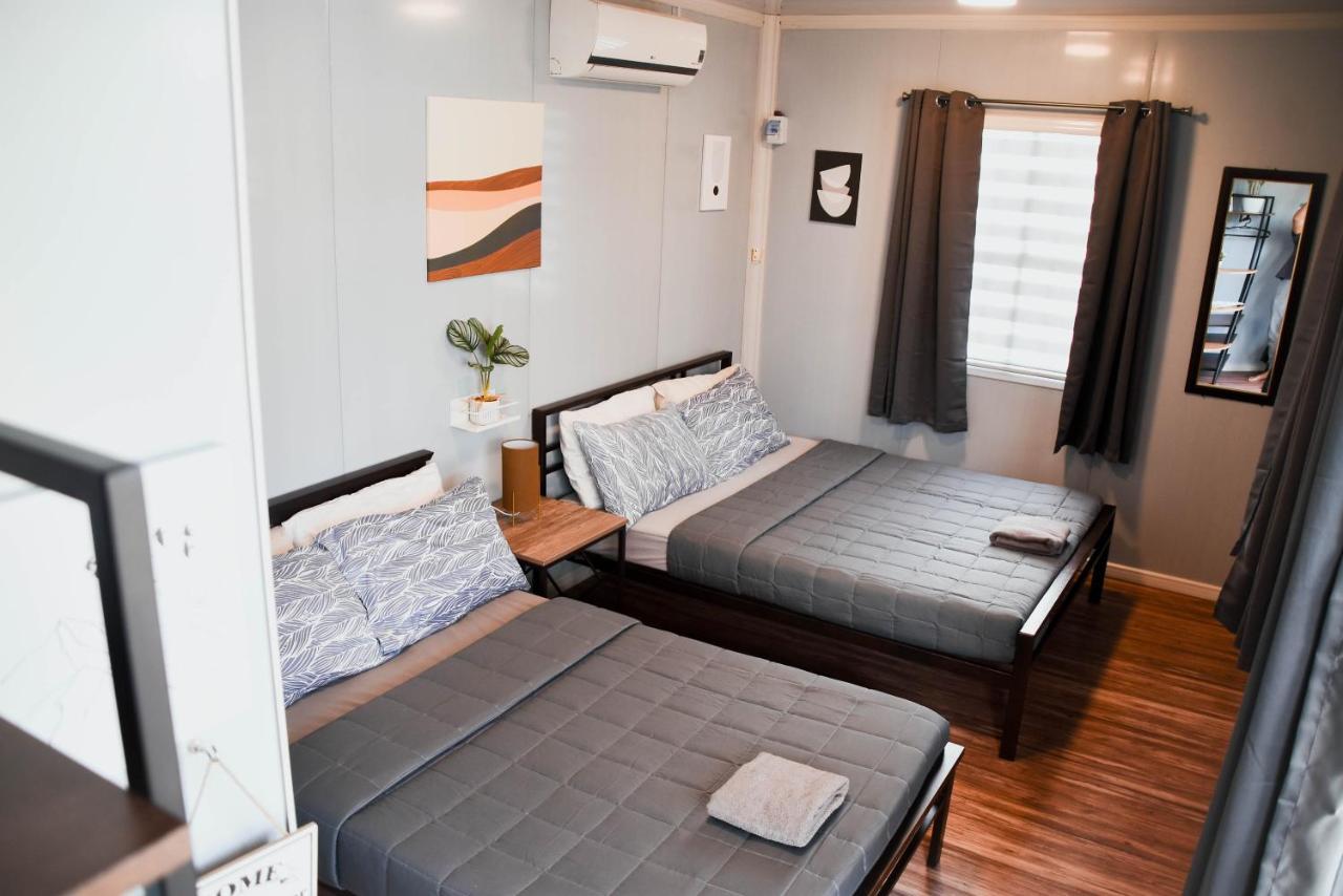 Olive Hostel Рохас Экстерьер фото