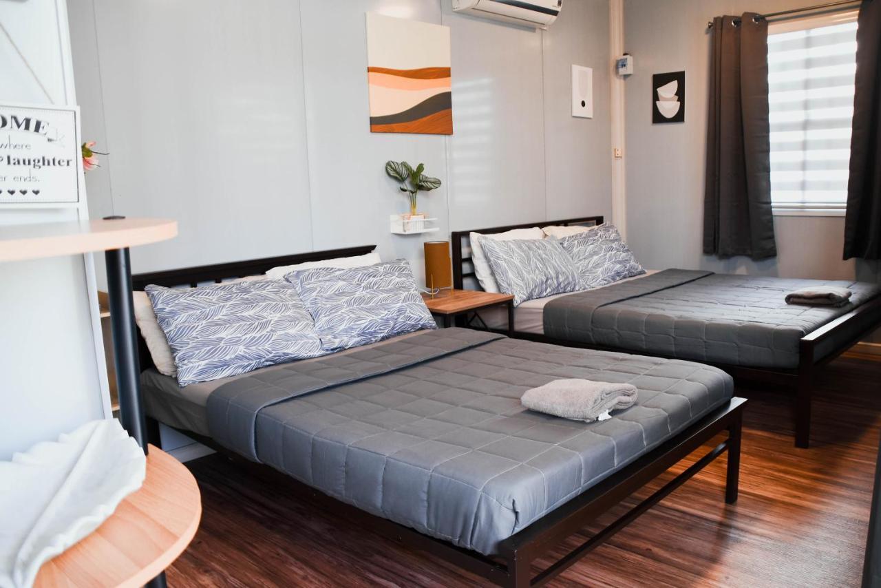 Olive Hostel Рохас Экстерьер фото