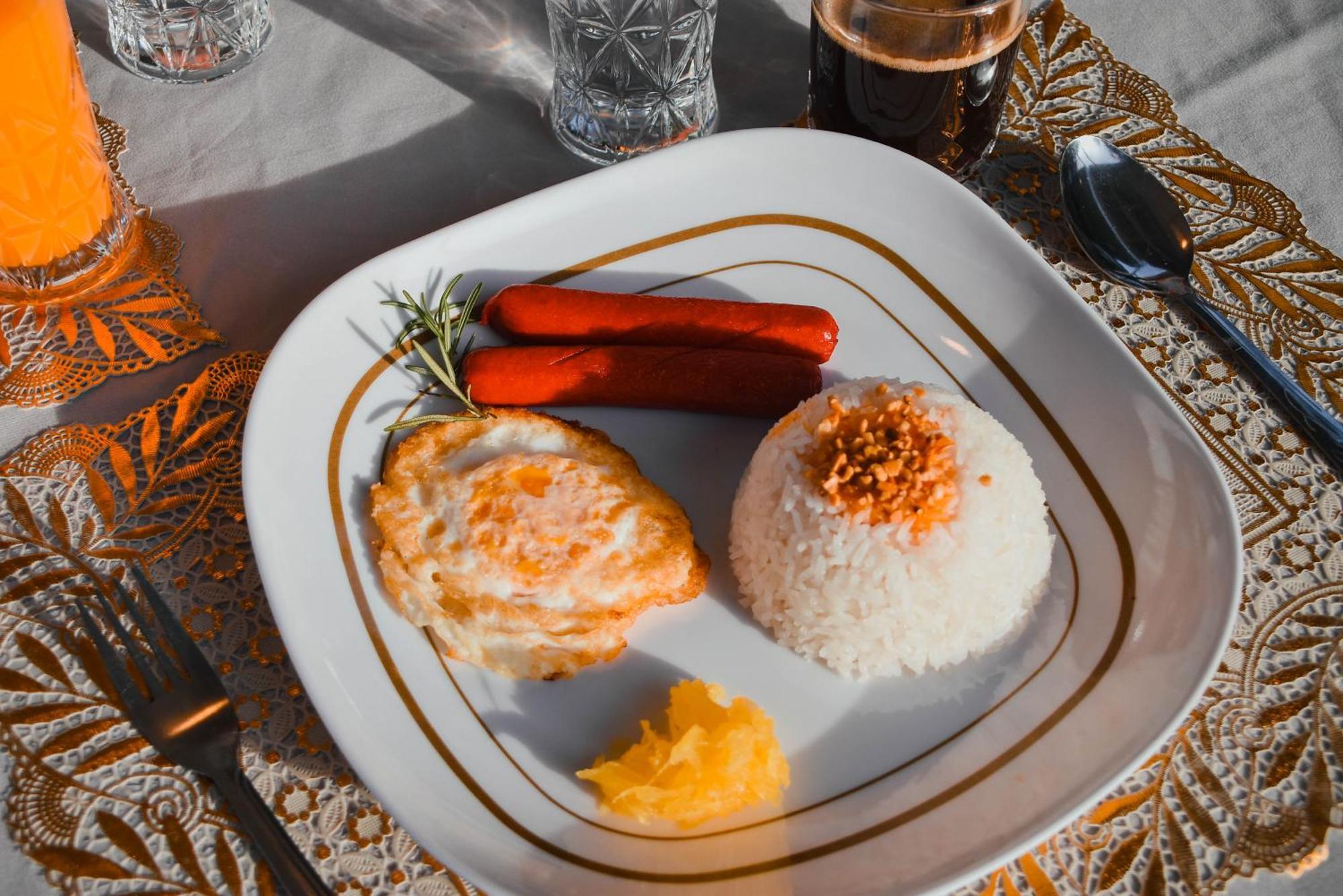 Olive Hostel Рохас Экстерьер фото