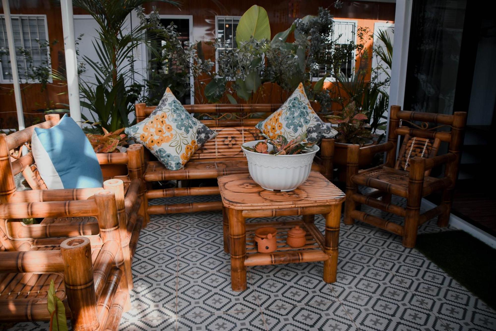 Olive Hostel Рохас Экстерьер фото