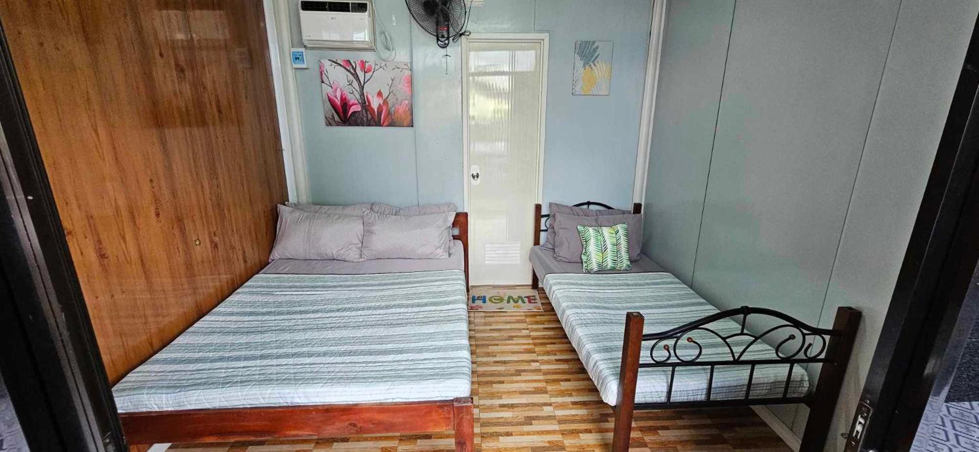 Olive Hostel Рохас Экстерьер фото